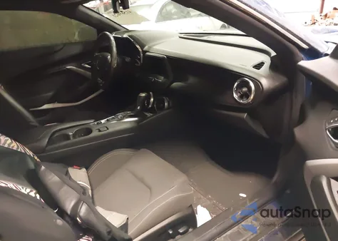 2021 Chevrolet Camaro Rwd 1Lt from USA, damaged, VIN 1G1FB1RS6M0142186